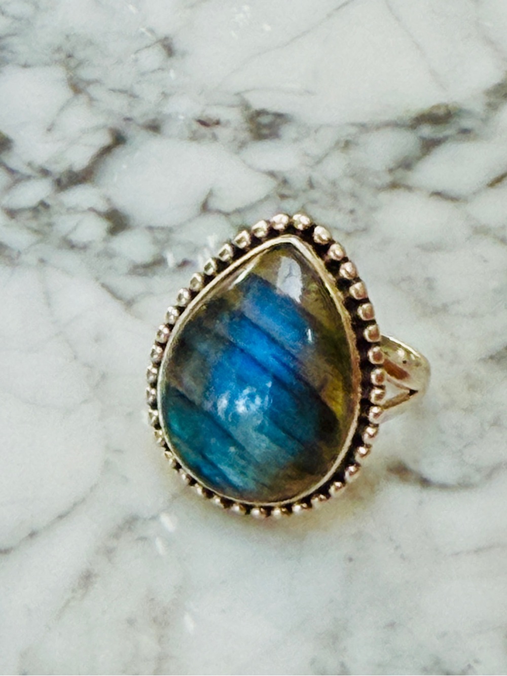 Vintage labradorite blue flash ring sterling silver